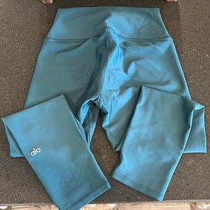 Alo leggings size medium